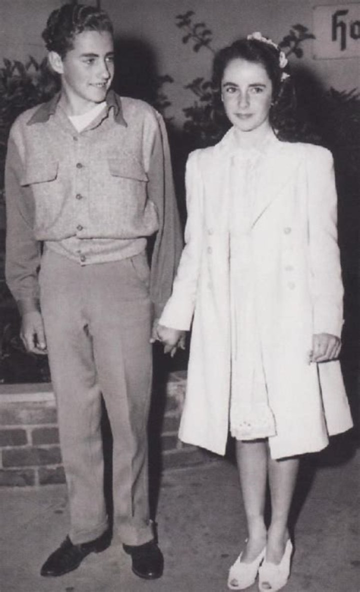 Afbeeldingsresultaat voor elizabeth taylor brother Young elizabeth