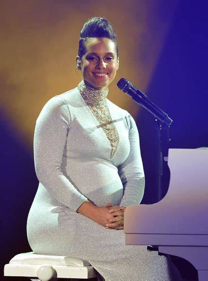 Alicia Keys Shows Off 2MonthOld Baby in Most Adorable Family Pic