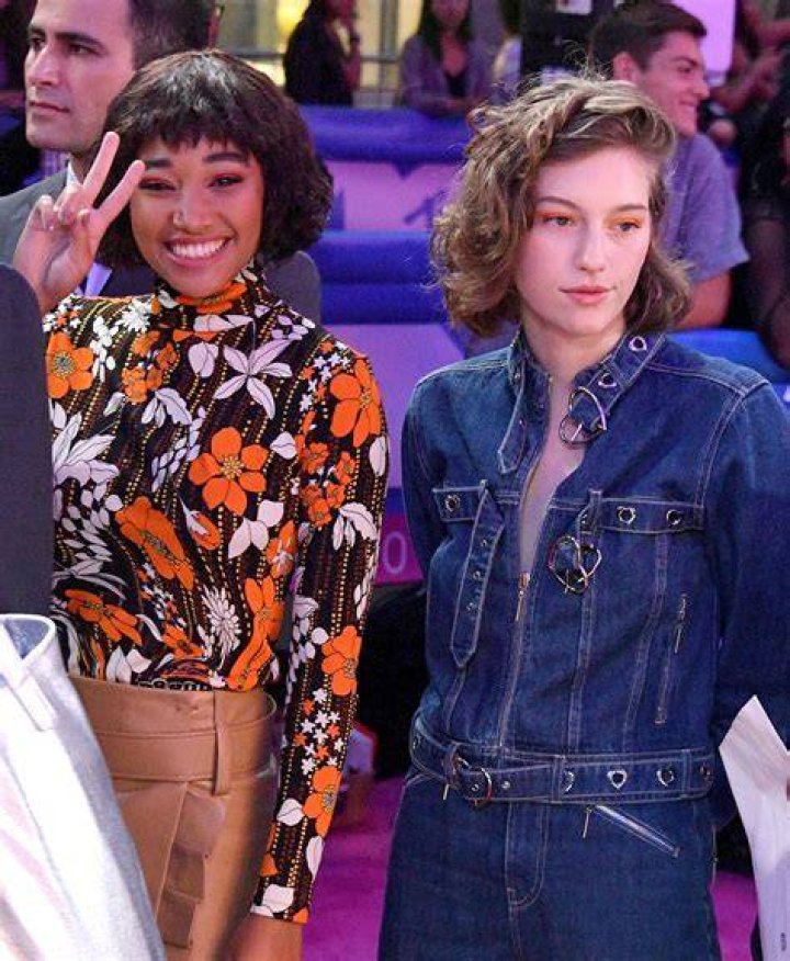 Amandla Stenberg and New Girlfriend King Princess Attend MTV VMAs — See