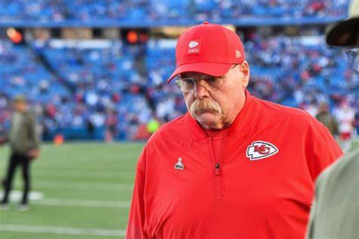 Andy Reid's Potential Extension Makes Travis Kelce KC's Next Weak Link