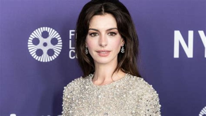 Anne Hathaway.