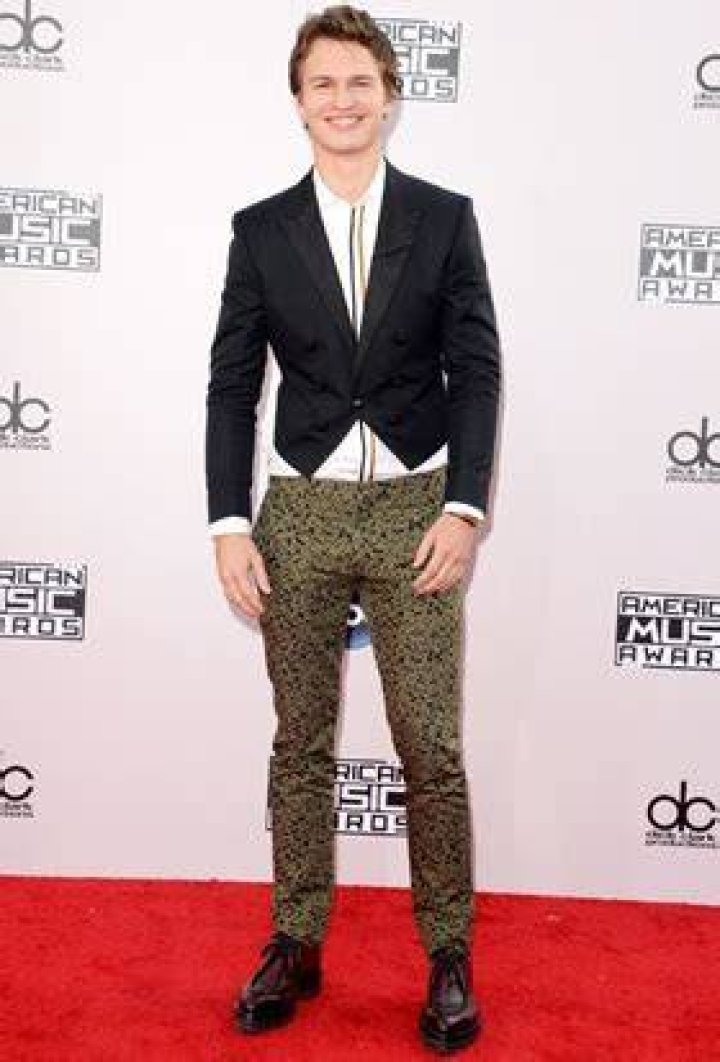 Ansel Elgort Celebrity Weight, Height and Age