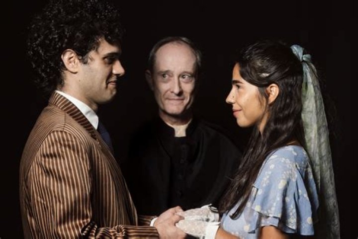 Aria Shaghasemi and Anita Pomario to Star in Jazz Age Romeo & Juliet