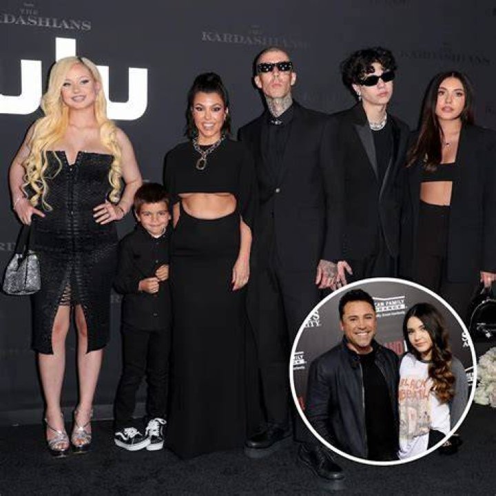 Atiana De La Hoya reacts to Kourtney Kardashian and Megan Fox for Skims