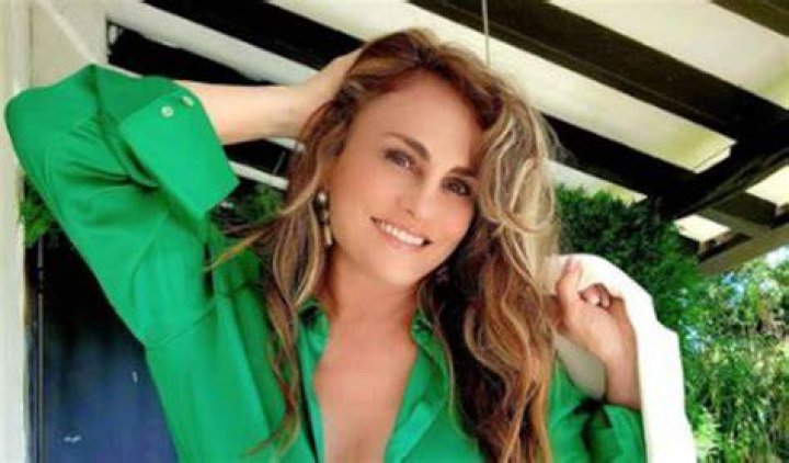 Aura Cristina Geithner OnlyFans la sensual foto que llama la atención