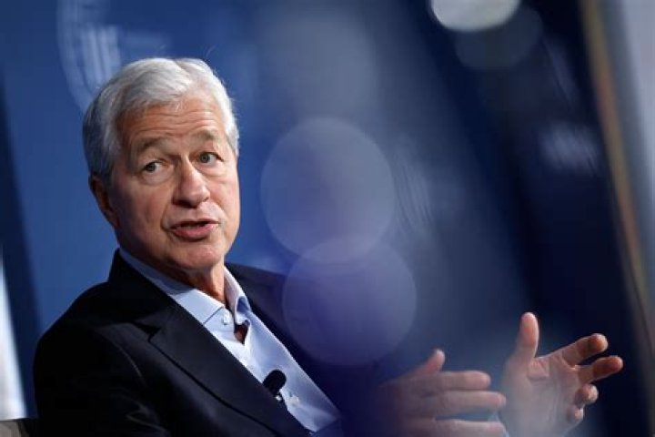 CEO Dimon says he’s ‘religious’ about paying bankers well