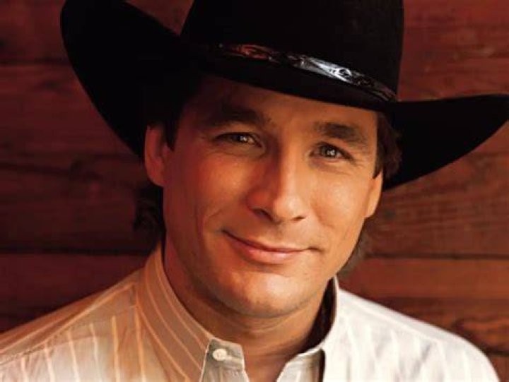 Clint Black's little girl develops her first crush Moms & Babies
