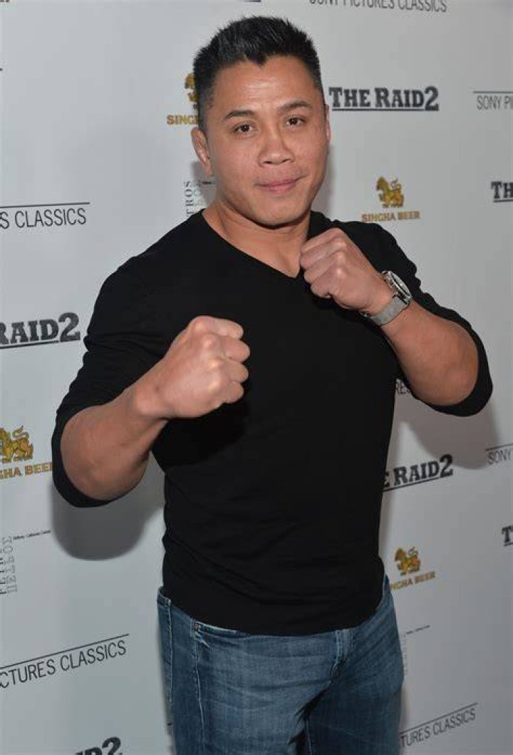 Cung Le Height, Age, Body Measurements, Wiki