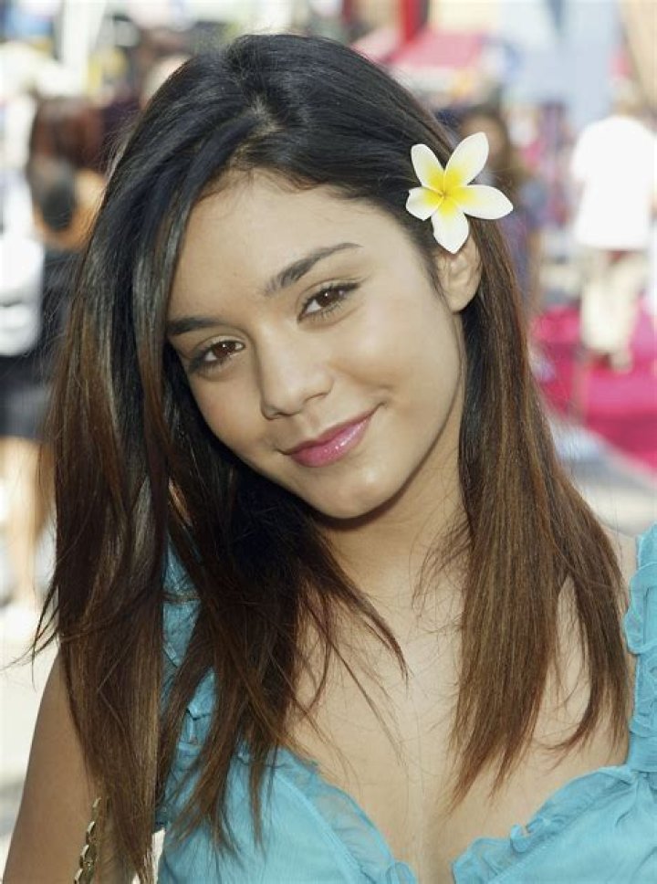 Cute Pictures of Vanessa Hudgens and Austin Butler POPSUGAR Celebrity