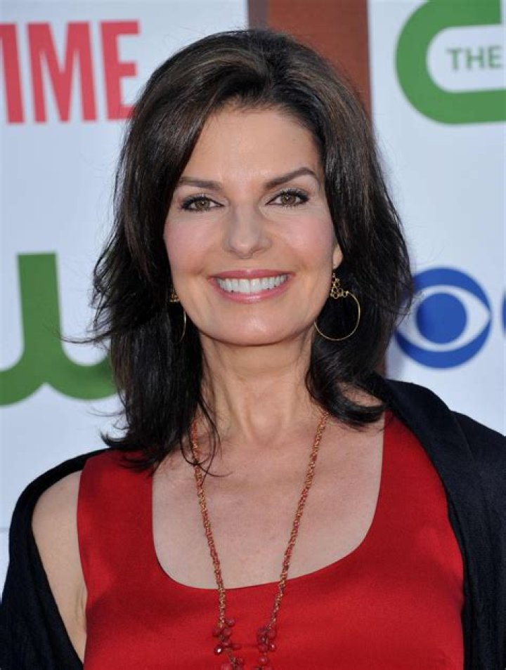 Discover The Wealth Of Sela Ward: Net Worth Unveiled