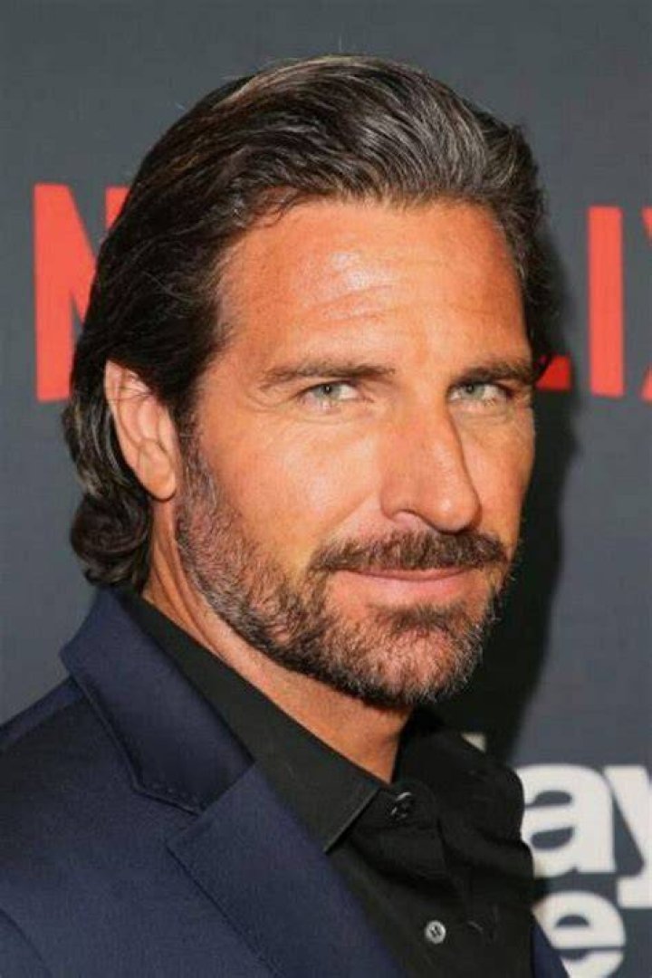 Ed Quinn Biography, Movie Highlights and Photos AllMovie