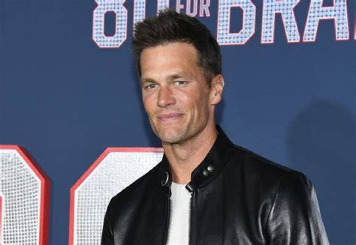 El representante de Tom Brady revela si está saliendo con Kim