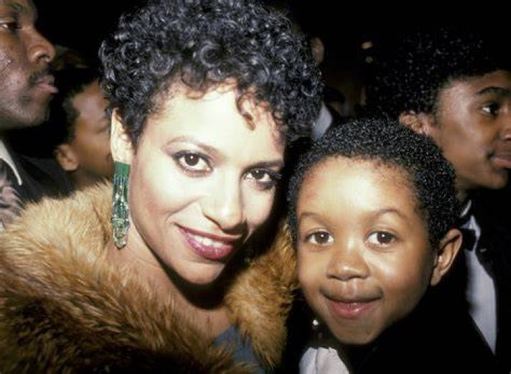 Emmanuel Lewis Biography Wiki, Wife, Brother, Family, Father