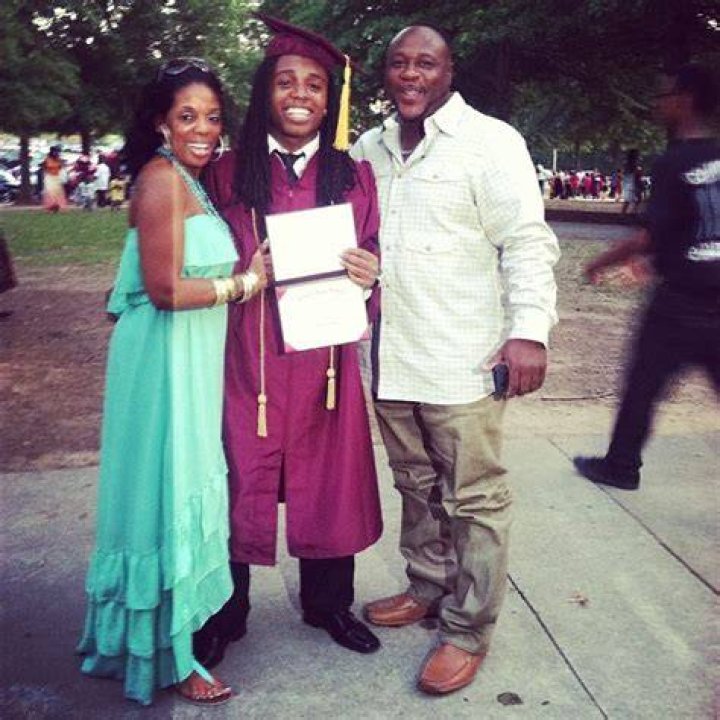  fuckyeahfyb Jaquees and his Mom & Dad today.