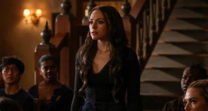 GiuliaLena Fortuna Legacies Aria Shaghasemi