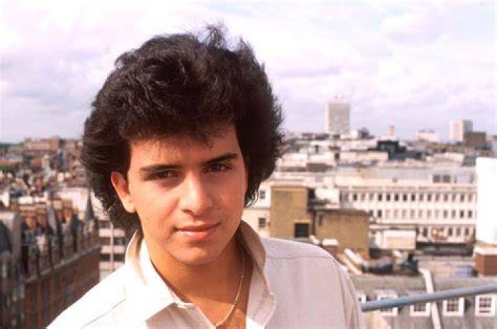 Glenn Medeiros El cambio de vida radical del cantante que enamor&oacute; con