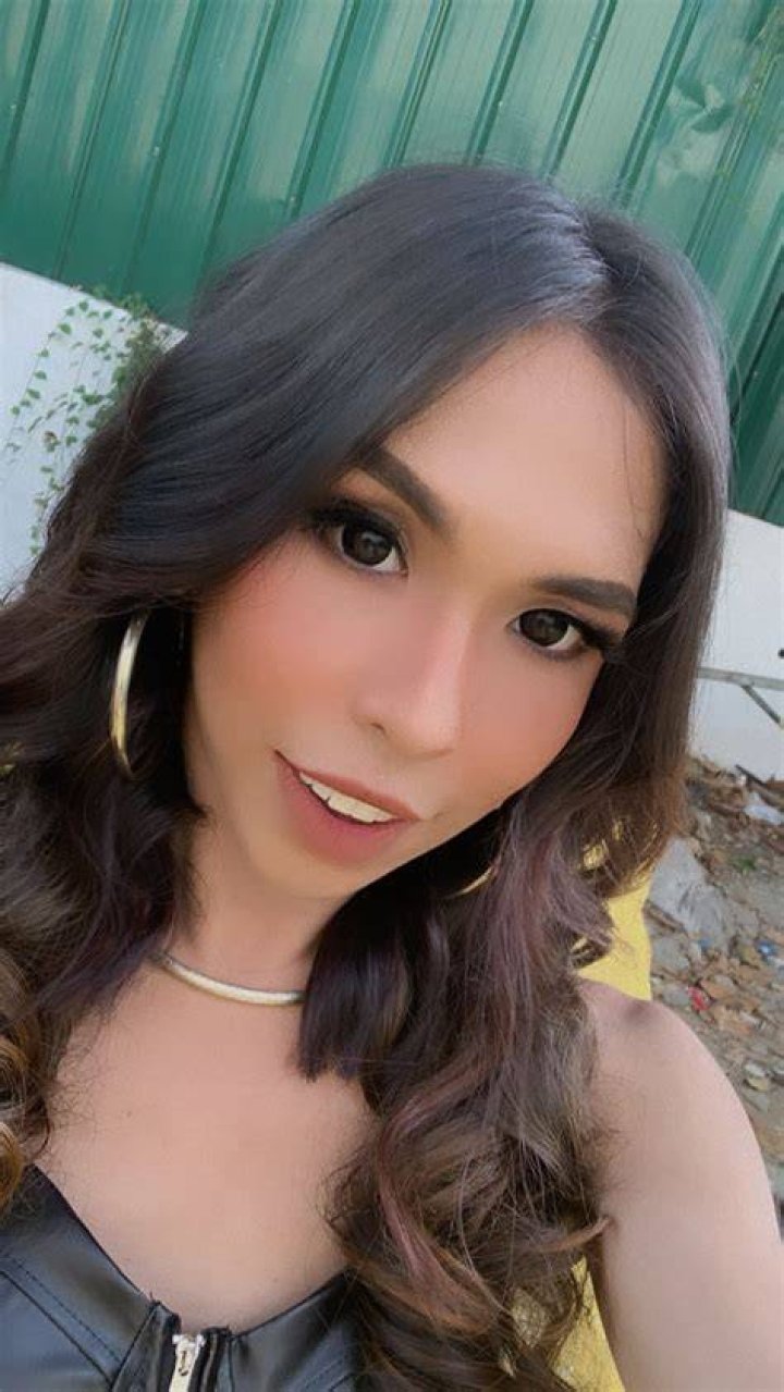 Hotgirl Cassie, Filipino Transsexual escort in Makati City