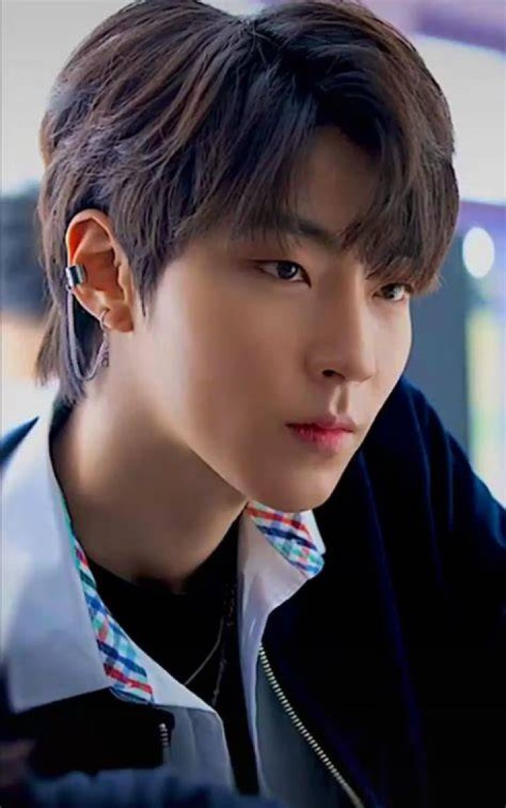 Hwang Inyeop, Marry Me, Crushes, Married, Idol