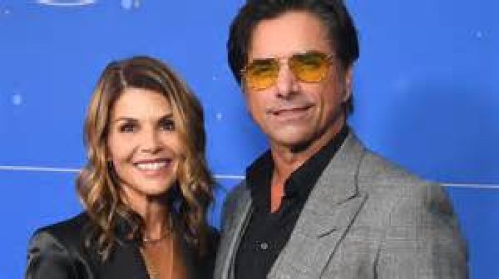 John Stamos and Lori Loughlin Share a Photo from the 'Fuller House' Set