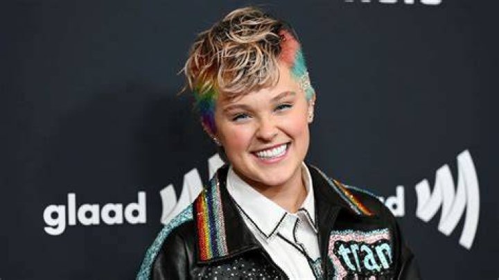 JoJo Siwa Can't Stop Gushing Over How Happy She Is Since Coming Out