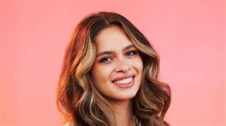 Kelsey Anderson The Bachelor Contestant Bio Bracketology.tv