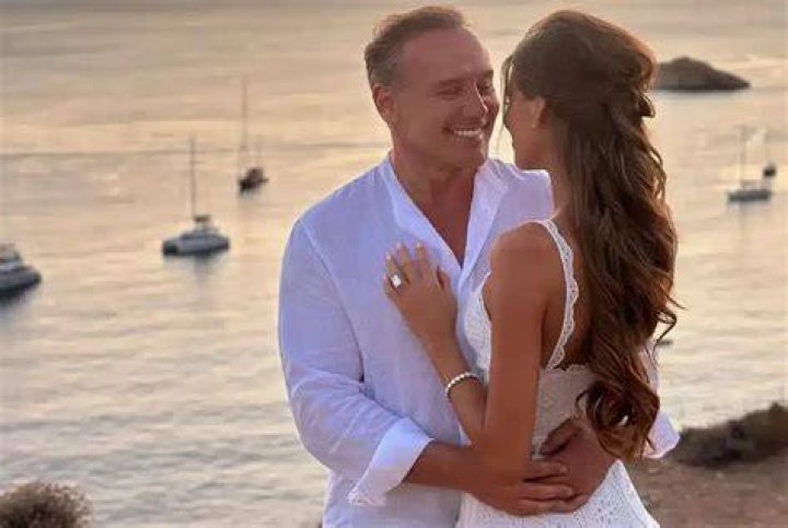 Lenny Hochstein Age, Girlfriend, Net worth, Wife, Family, Parents