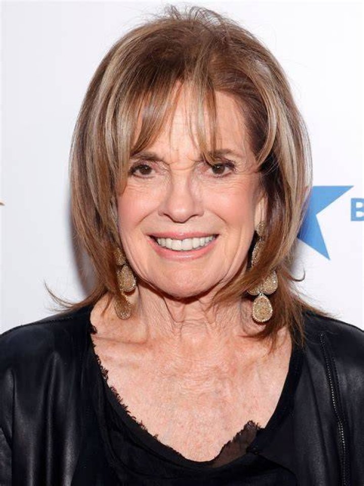 Linda Gray photo 21 of 21 pics, wallpaper photo 645672 ThePlace2