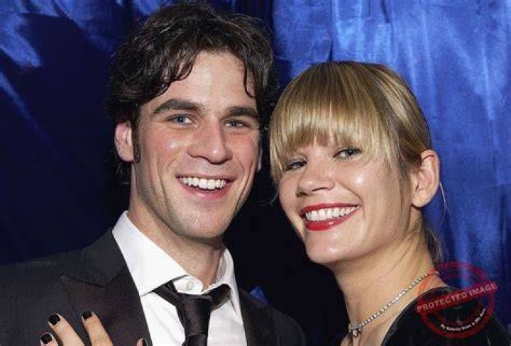 Nikki Uberti Bio Age, Height, Net Worth, Wedding, Husband, Baby, Son