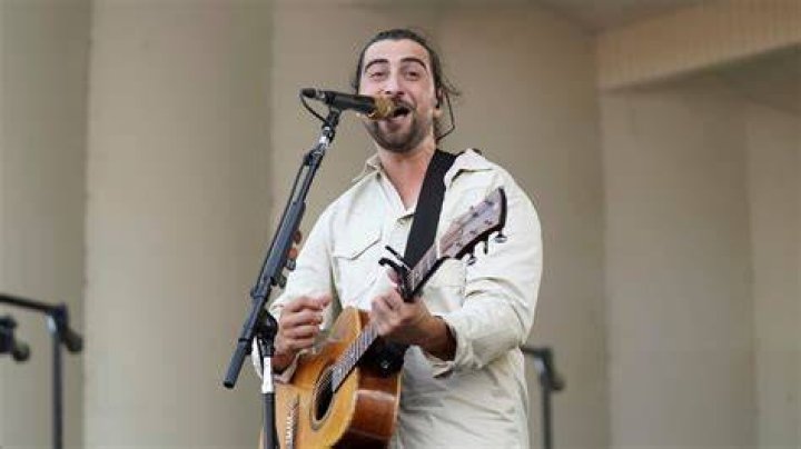 Noah Kahan Returns with Thoughtful Album &lsquo;I Was / I Am&rsquo; The Heights