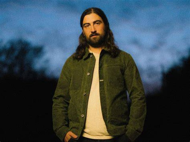 Noah Kahan: The Influence Of His Father On His Musical Journey