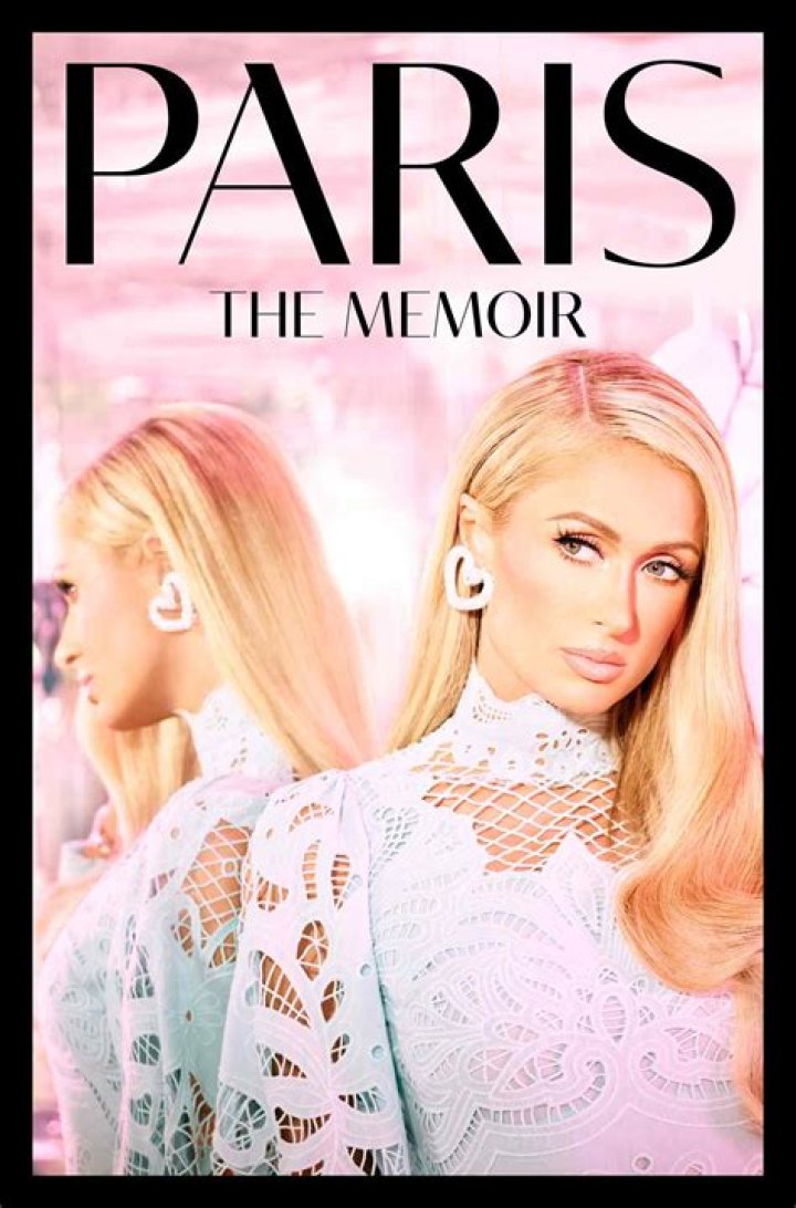 Paris Hilton Once Snuck a Teenage Khlo&eacute; Kardashian into