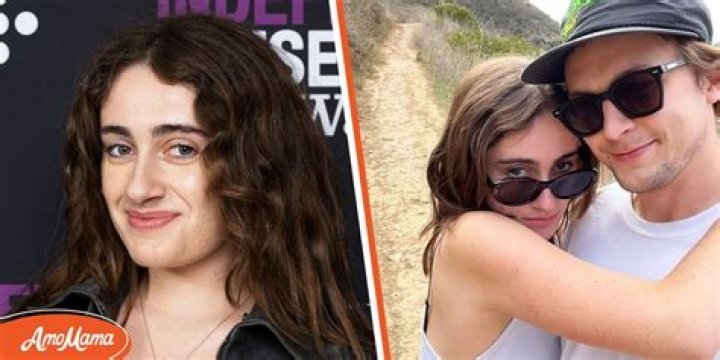 Rachel Sennott Boyfriend Logan Miller