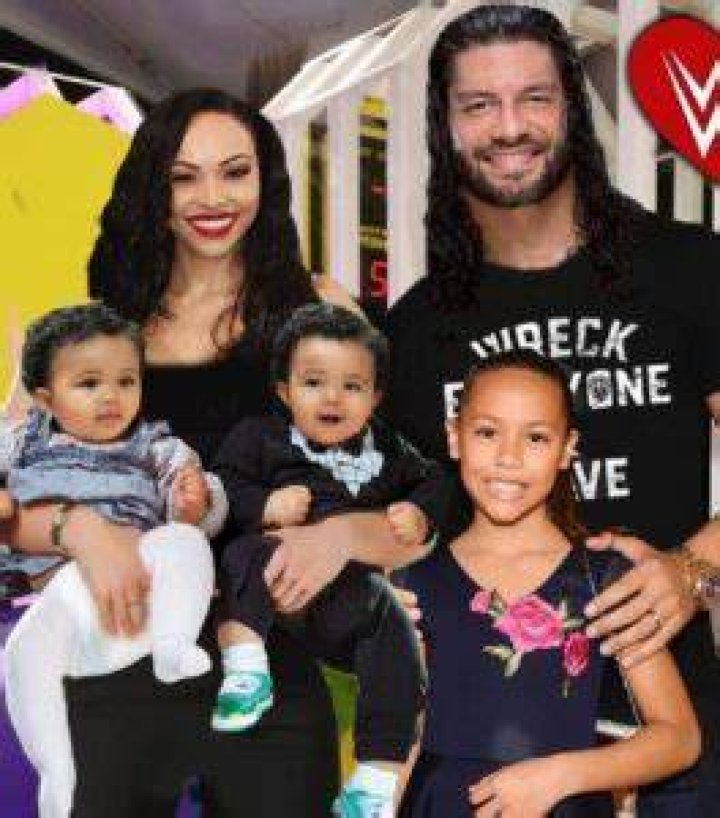 Roman Reigns and his kids Roman reigns wife, Roman reigns daughter