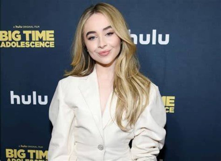 Sabrina Carpenter Biography, Height & Life Story Super Stars Bio