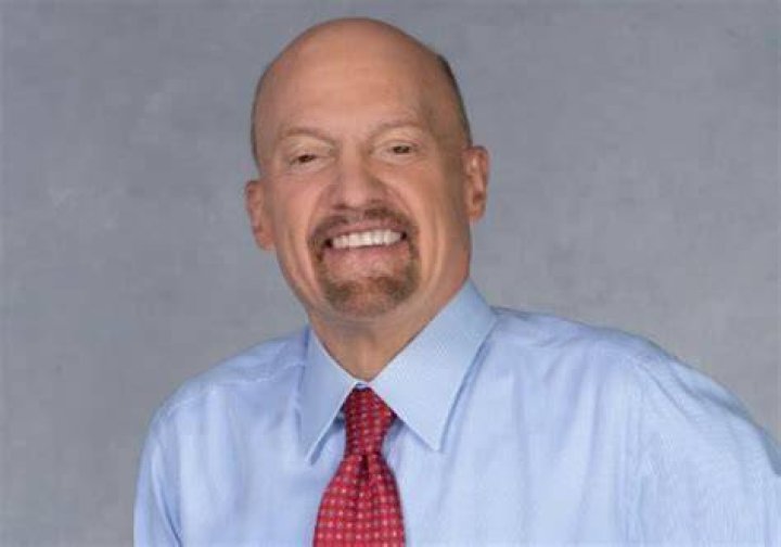 Uncover The Secrets Of Jim Cramer's Wealth, Age, And Height