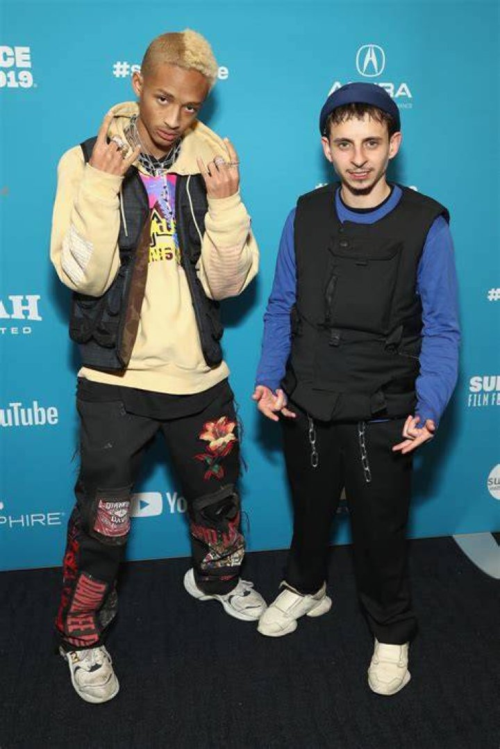 Uncover The Surprising Height Of Moises Arias