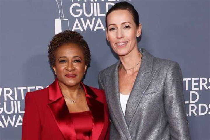 Wanda Sykes Kids Olivia, Lucas Fraternal Twin Children Closer Weekly