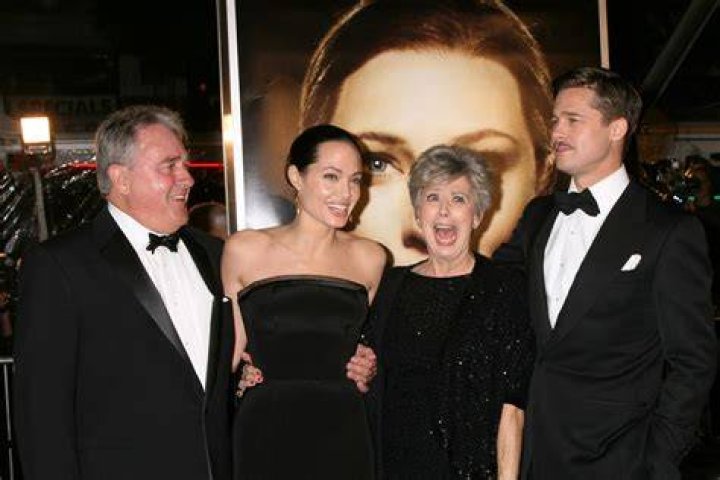 Who Are Brad Pitt&rsquo;s Parents? His Mom Reportedly Made Angelina Jolie