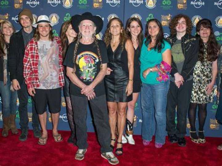 Who are Willie Nelson’s children? Singer’s new album features family