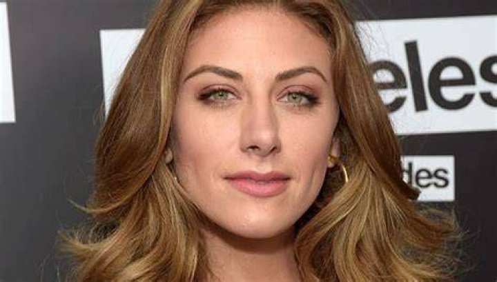 Who is Perry Mattfeld, Biography, Husband, Movies, Age, TV Shows, Net