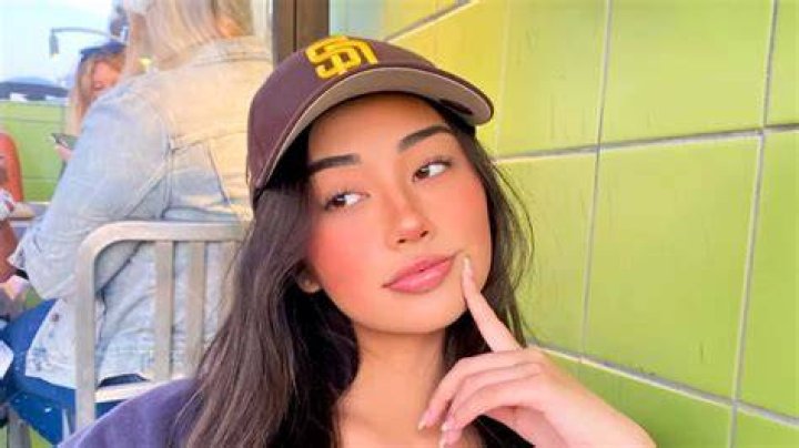 Who is RiceGum Dating? RiceGum's Girlfriend, Their Ages, and